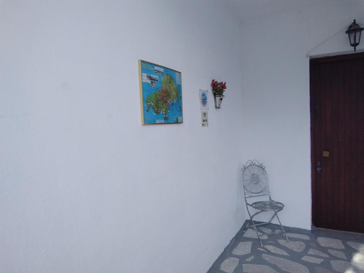 Villa Ourania Troulos Buitenkant foto