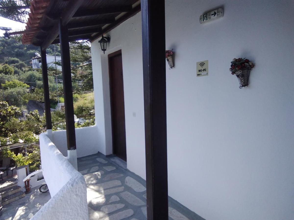 Villa Ourania Troulos Buitenkant foto